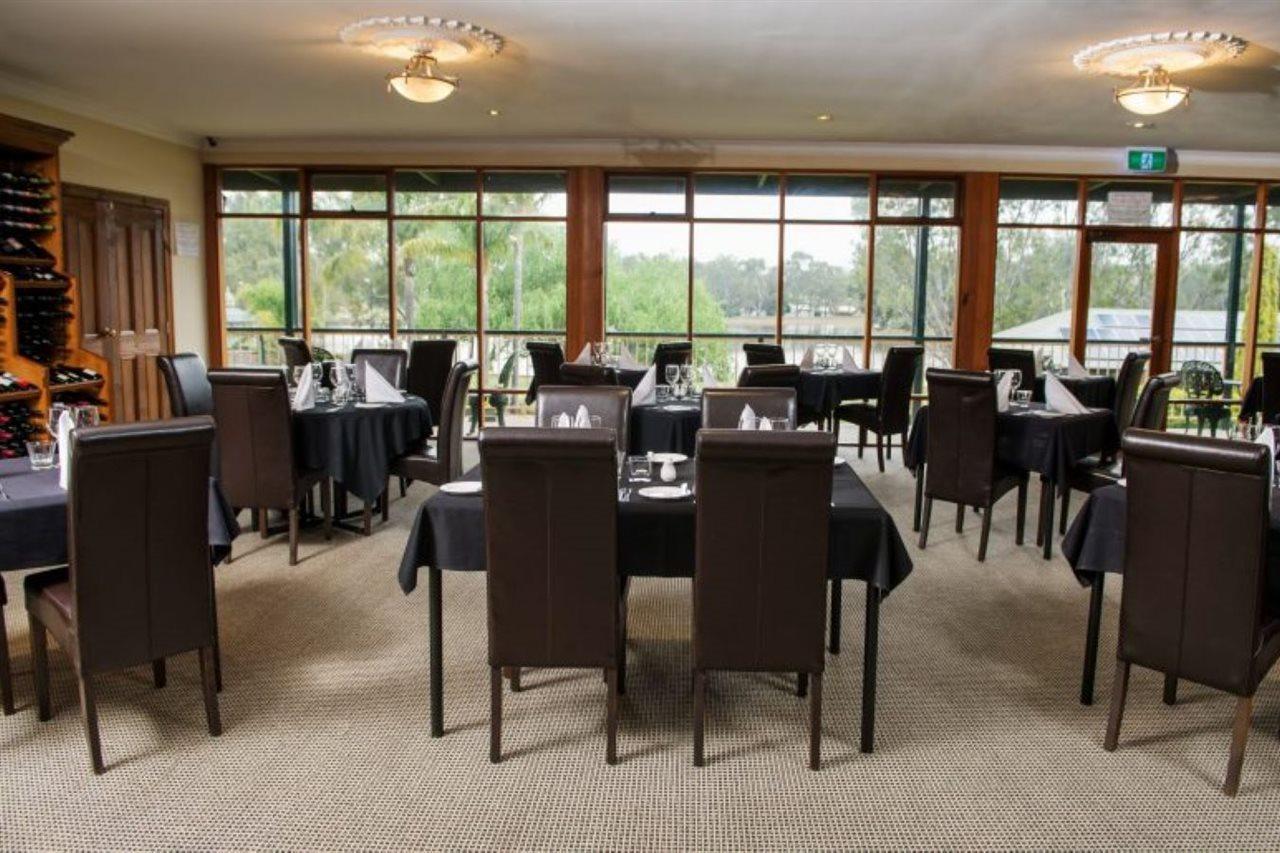 מלון Clare Country Club מראה חיצוני תמונה
