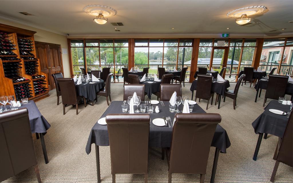 מלון Clare Country Club מראה חיצוני תמונה